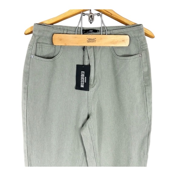Missguided Riot High Rise Sage Green Cord Textured Mom Jeans Size 6 - Picture 2 of 6